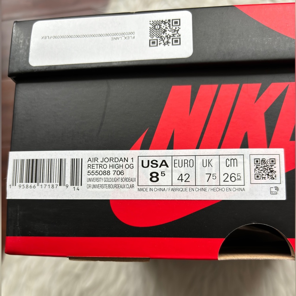 Jordan 1 Retro High OG Brotherhood - Picture 7 of 11